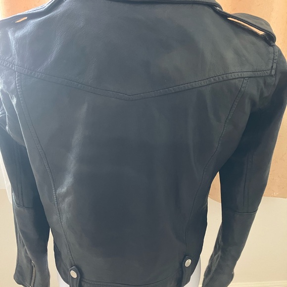 Gently Used Classic Leather Moto Jacket. - Picture 4 of 12